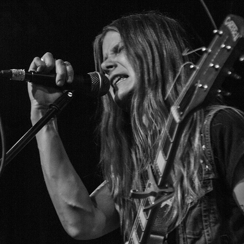 Sarah Shook & the Disarmers performs at Ace of Cups
