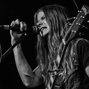 Sarah Shook & the Disarmers perform at Ace of Cups