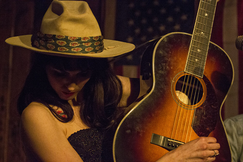 Jaime Wyatt performing at The Escondite in Los Angeles, California, 2/25/17. Photo by Jason D. 'Diesel' Hamad, No Surf Music.