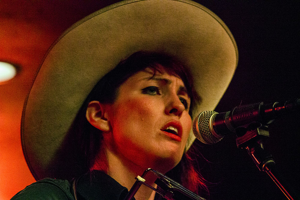 Jaime Wyatt performing at The Wayfarer in Costa Mesa, California, 3/27/17. Photo by Jason D. 'Diesel' Hamad, No Surf Music.