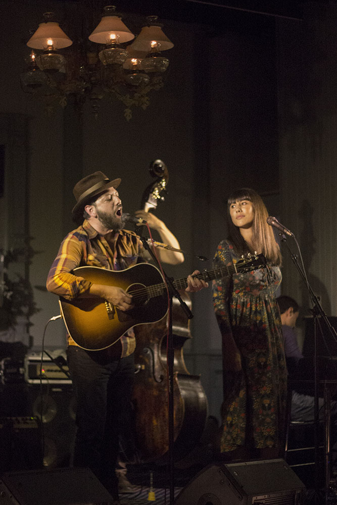 Hoover onstage with his wife Ysabel at the G.A.R. Hall in Peninsula, Ohio, 10/15/16. Photo by Jason D. 'Diesel' Hamad, No Surf Music.